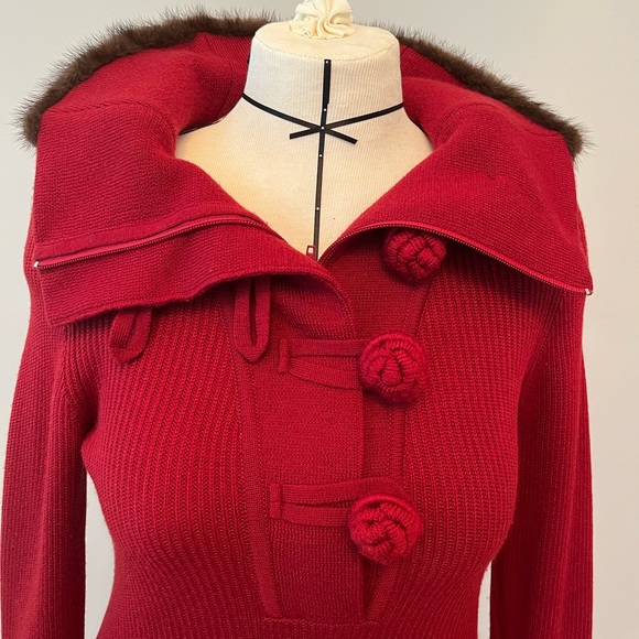Gorgeous sweater with mink trim - Picture 4 of 8
